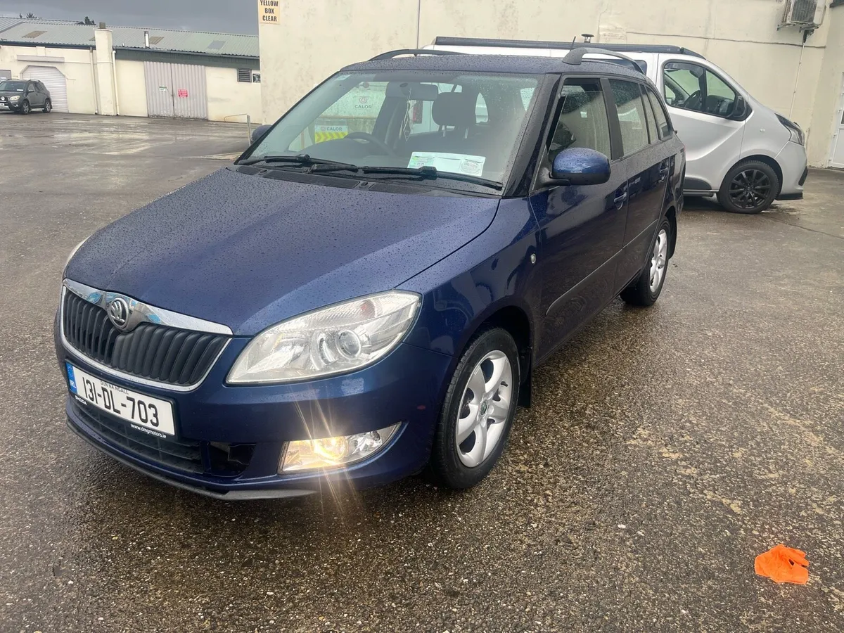2013 Skoda fabia 1.6 DIESEL - Image 2