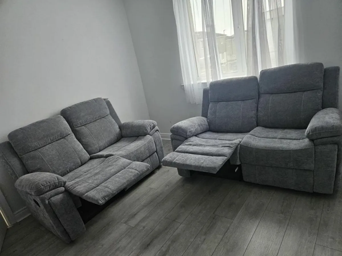 RECLINING SOFA SETS - Image 2
