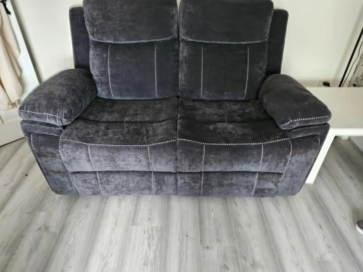 RECLINING SOFA SETS - Image 3
