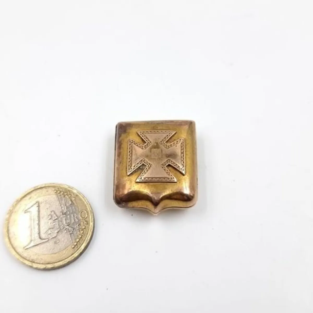 Antiques, Collectables, Star Lots, militaria - Image 1