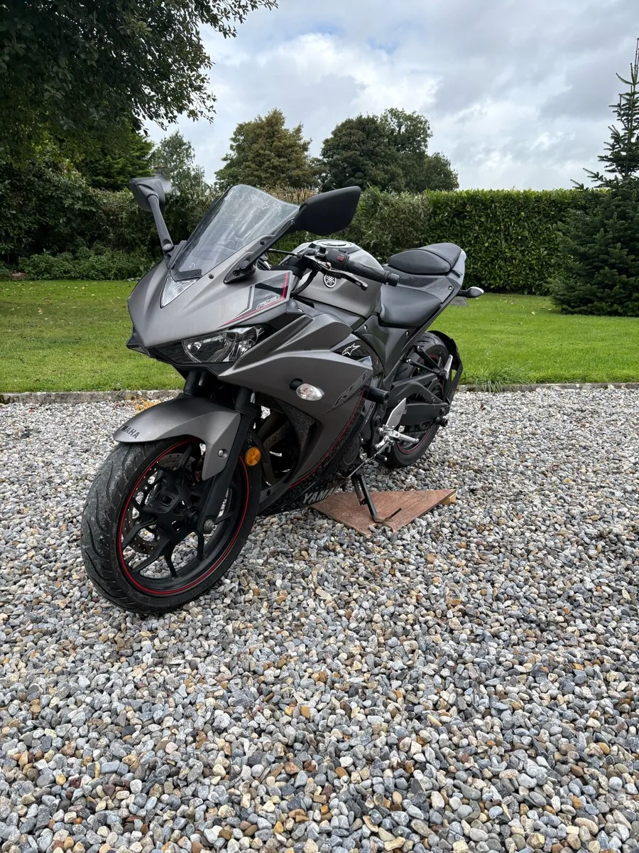 Yamaha r3 2017 300cc - Image 2