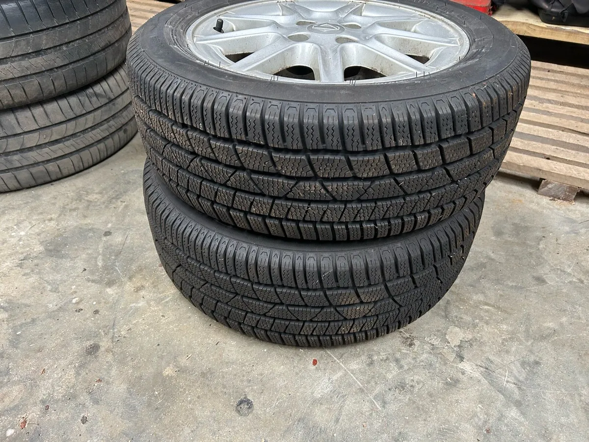 Original Mercedes 16” Alloys & Tyres - Image 4