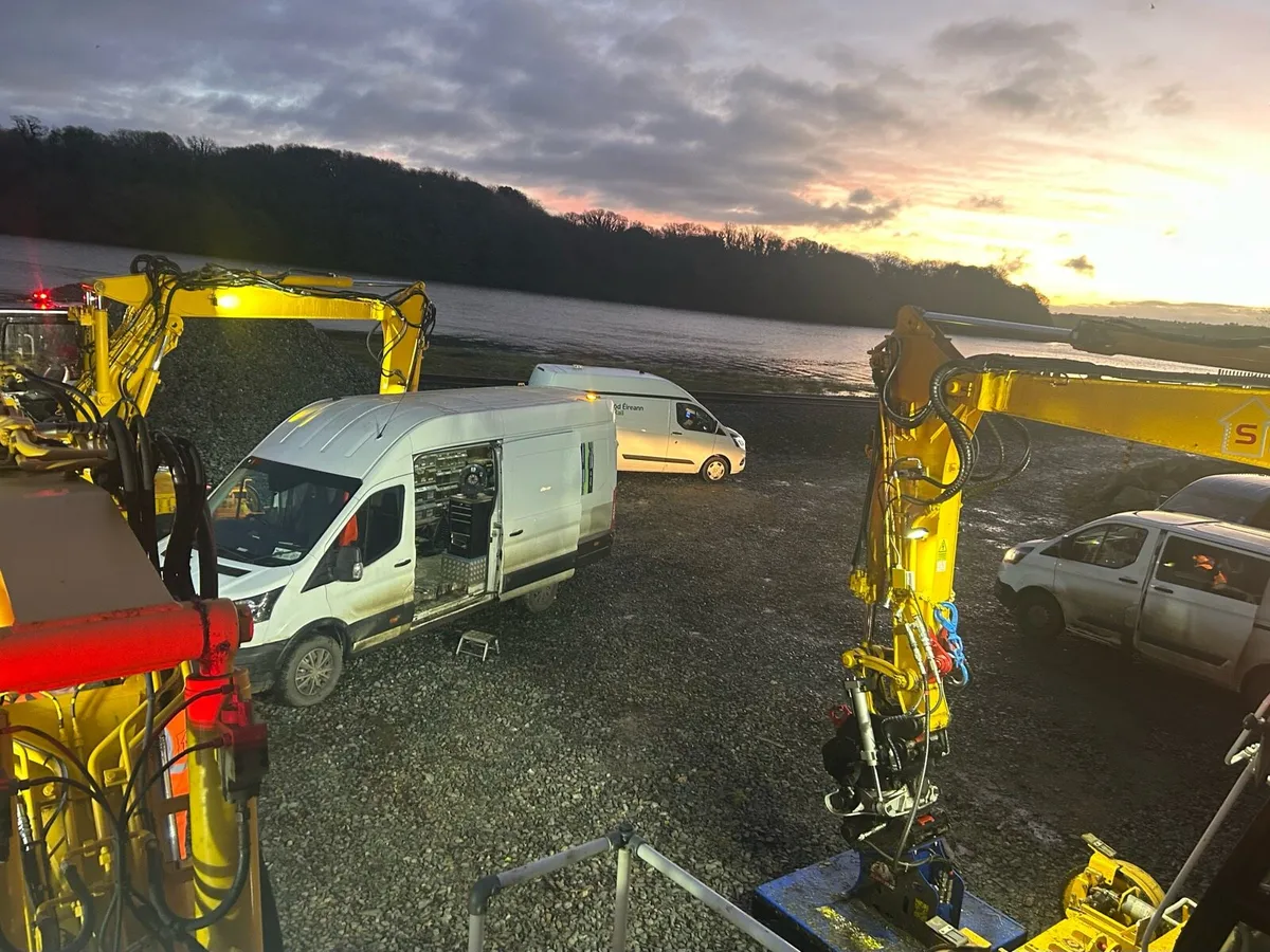 24hr Mobile Hydraulic hose repair 0894263242 - Image 2