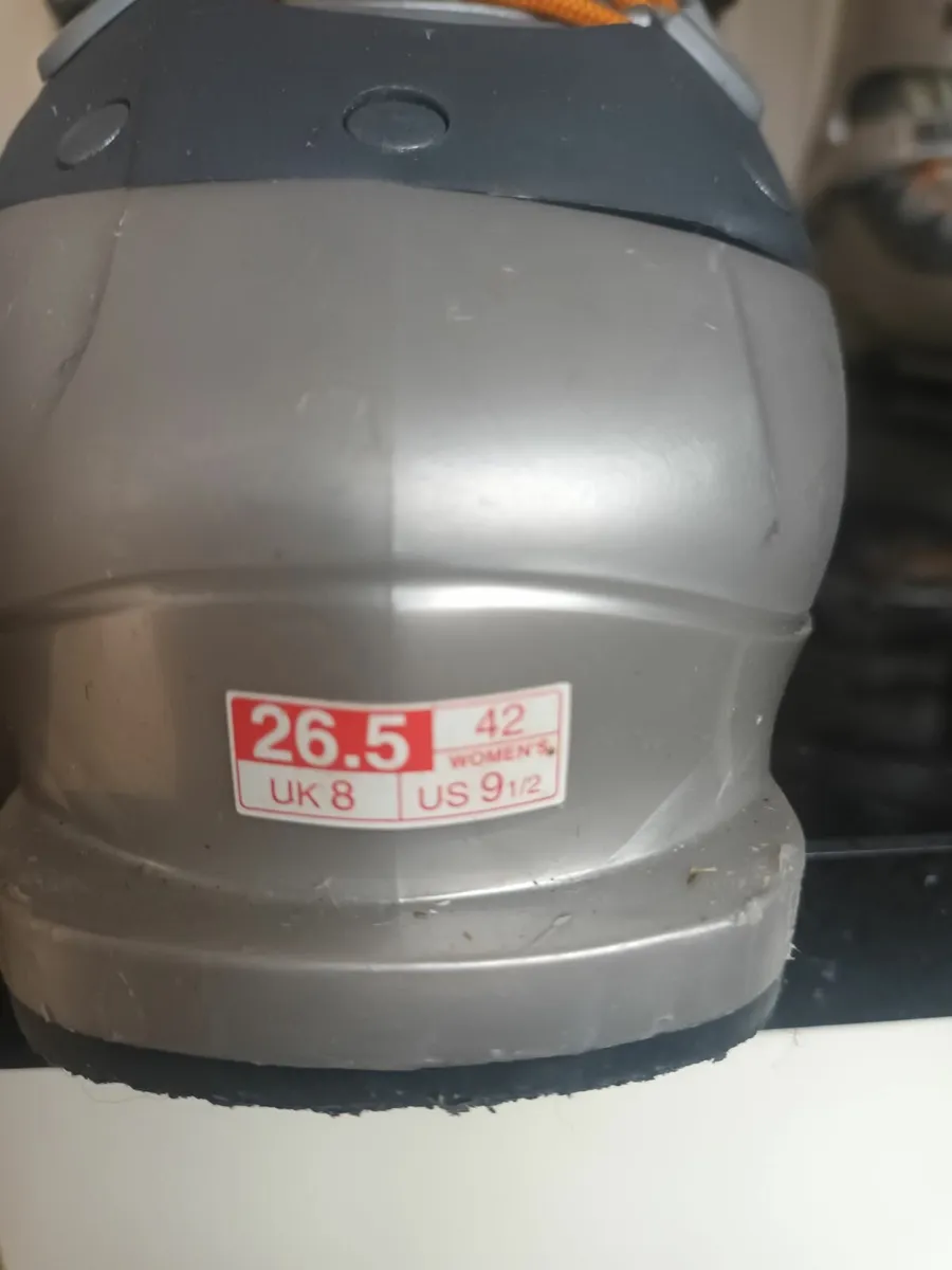 Ski boots - Image 2