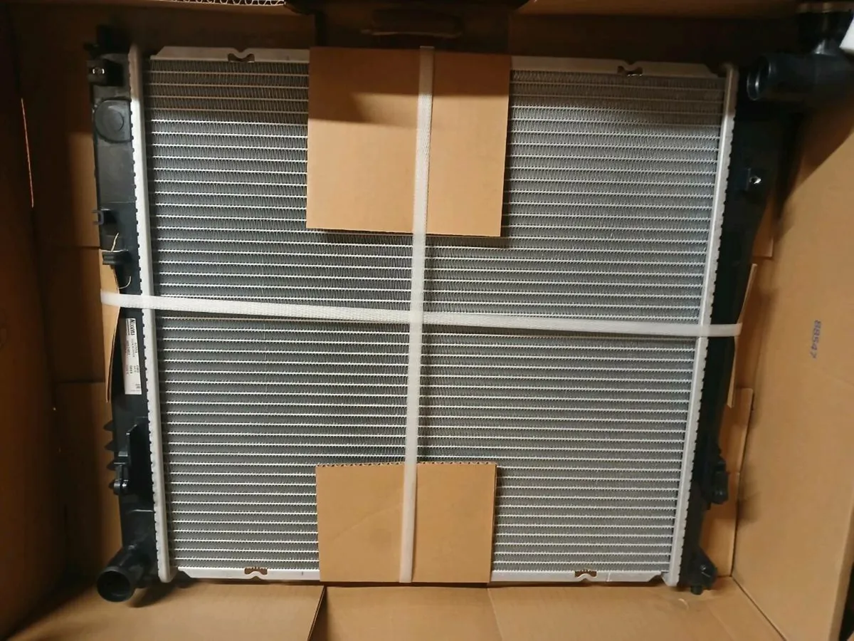 Car Radiators - Image 1