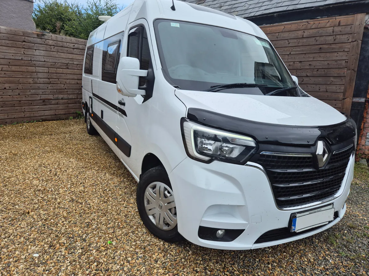 Renault Master Campervan 2021 - Image 3