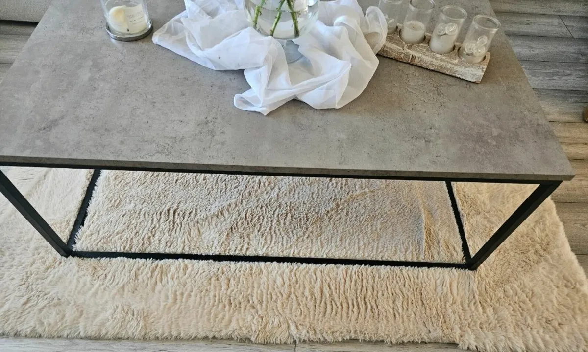 Coffee table - Image 2