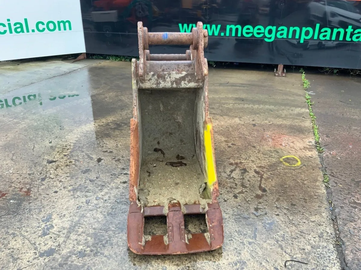 24" RHINOX DIGGING BUCKET.....80mm PINS....351.. - Image 3