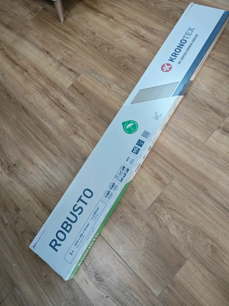 Robusto AC5 Laminate flooring - Image 1