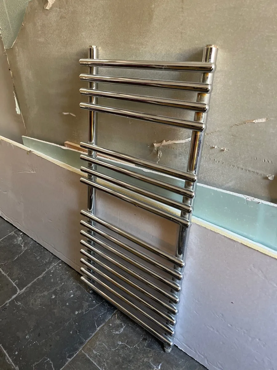 Towel radiator