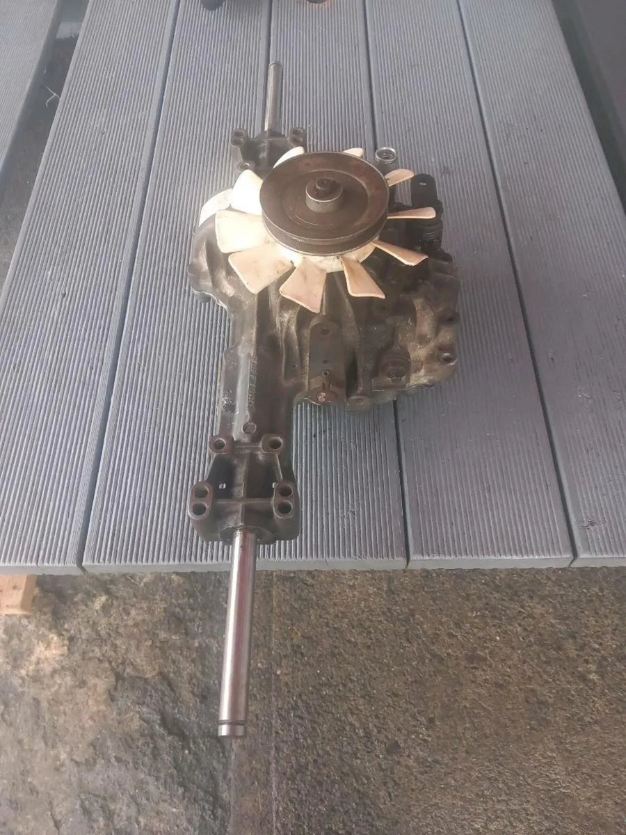 Countax/Westwood hydrostatic transmission for sale - Image 3
