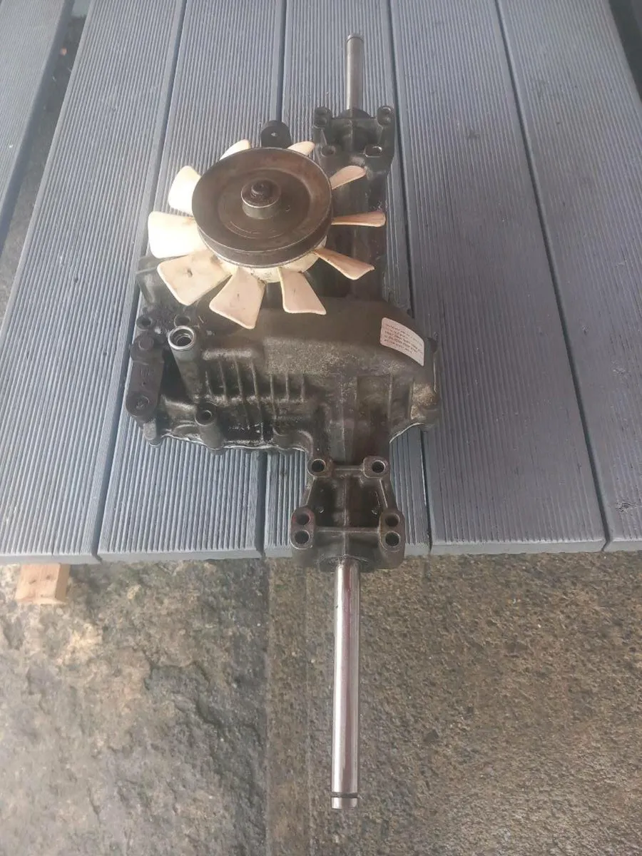 Countax/Westwood hydrostatic transmission for sale - Image 4