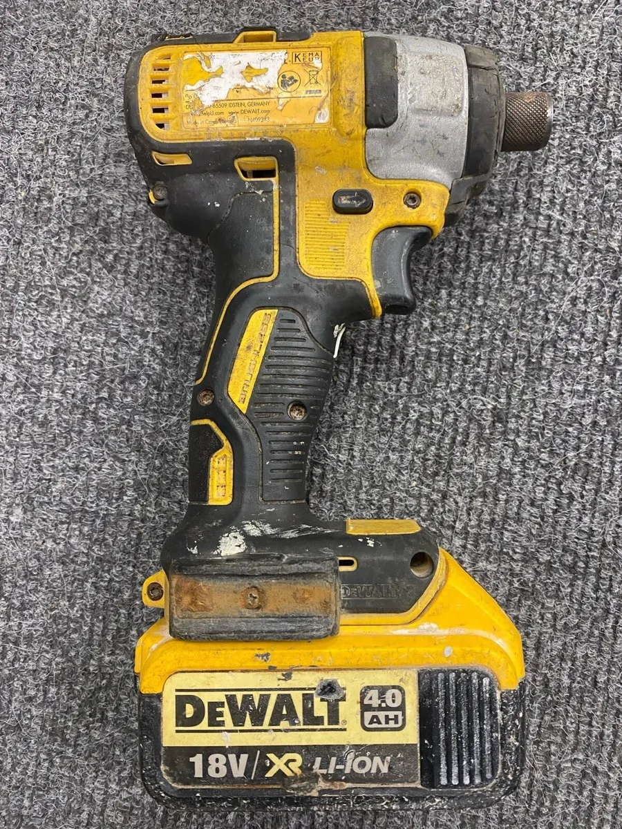 Dewalt Impact Driver + 4AH Battery - Image 2