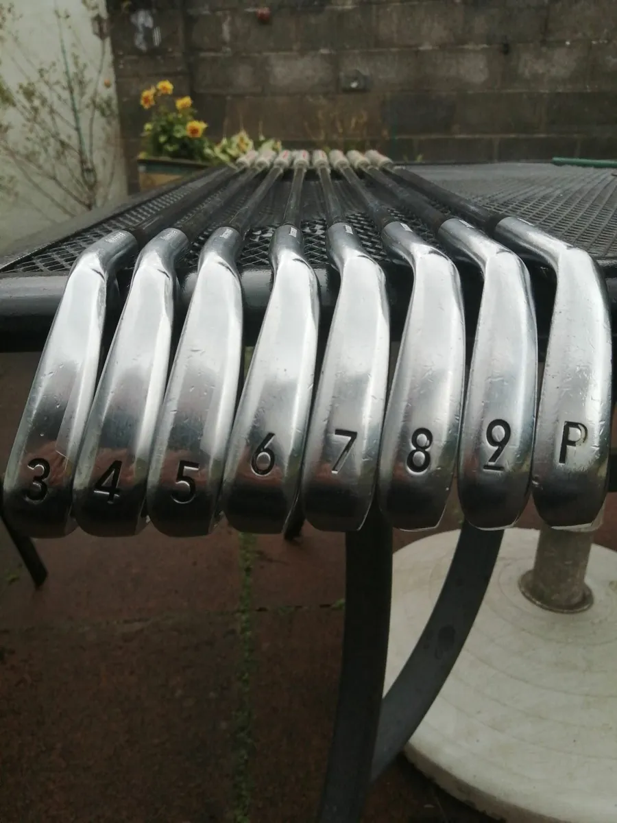 Golf clubs - Image 1