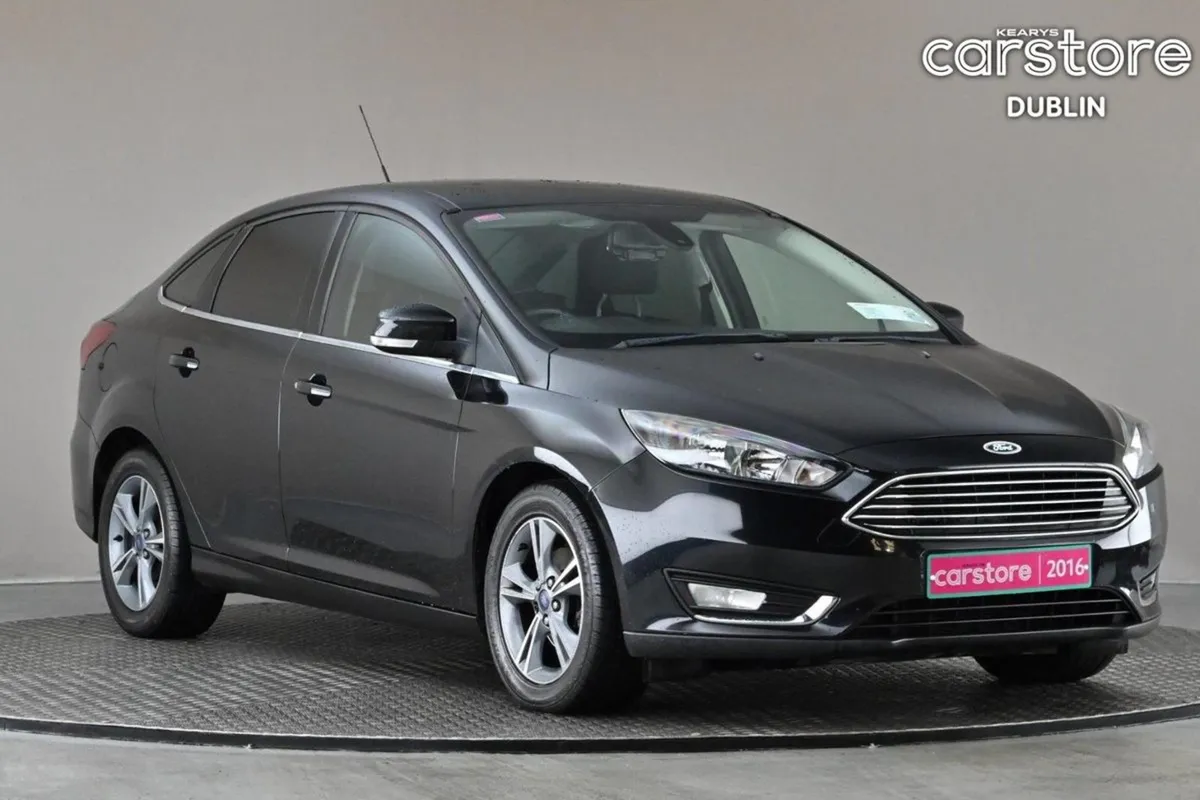 Ford Focus 1.6 Tdci 95bhp 6spd Titanium  reverse - Image 1