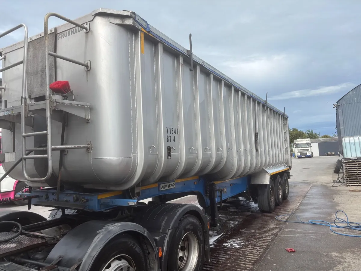 Fruehauf bulk tipping trailer - Image 2