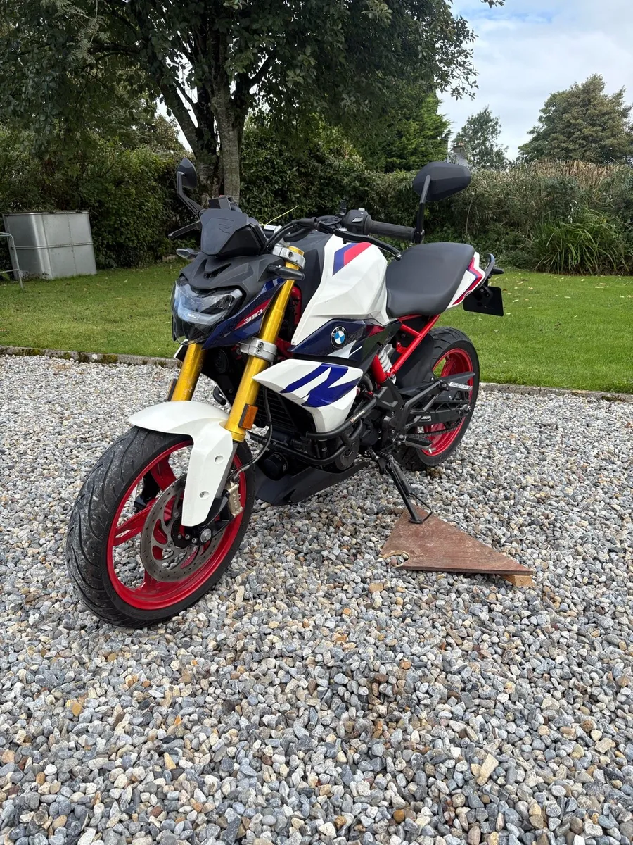 BMW g310r 2022 - Image 2