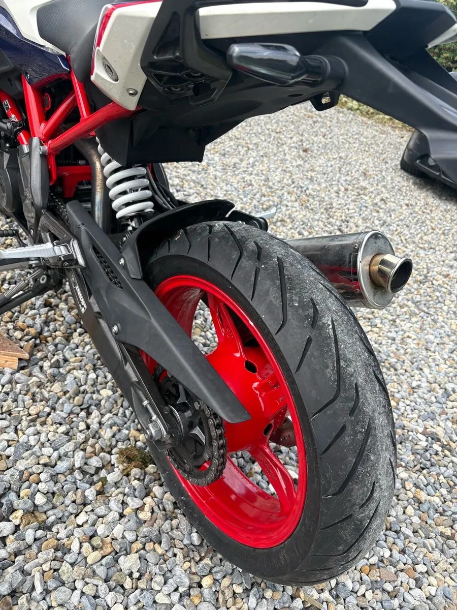 BMW g310r 2022 - Image 4
