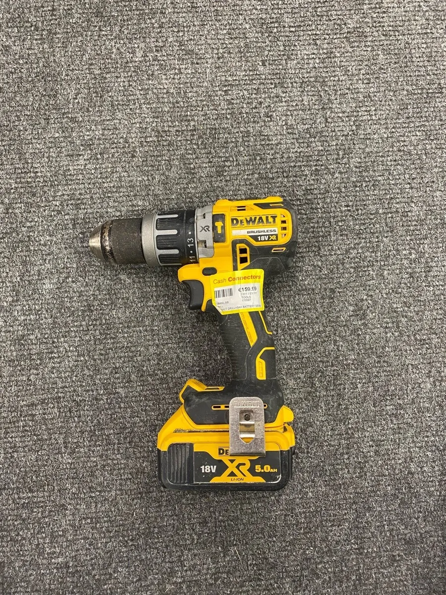 Dewalt DCD796 Drill + 5AH Battery - Image 1