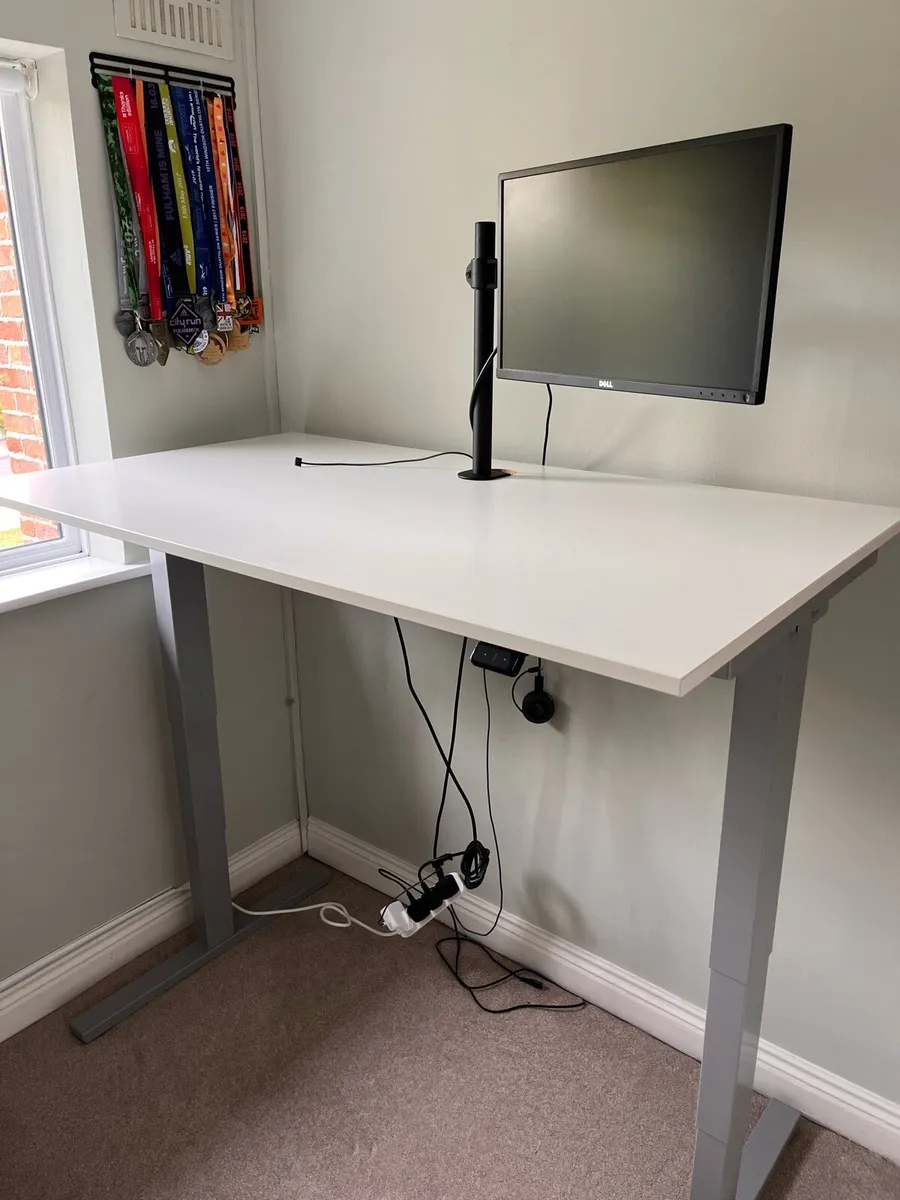 Standing desk - Bene level lift pure 140cm x 80cm - Image 2