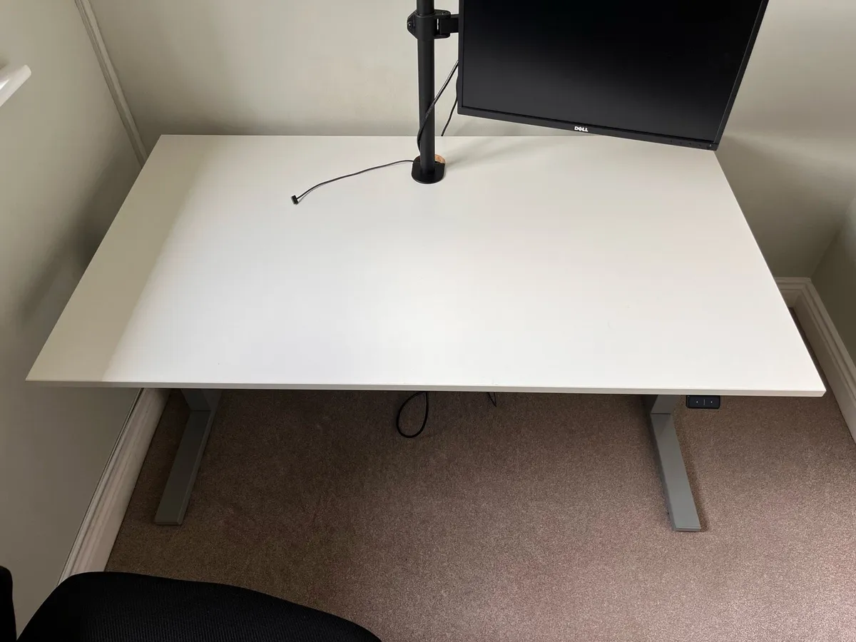 Standing desk - Bene level lift pure 140cm x 80cm - Image 4