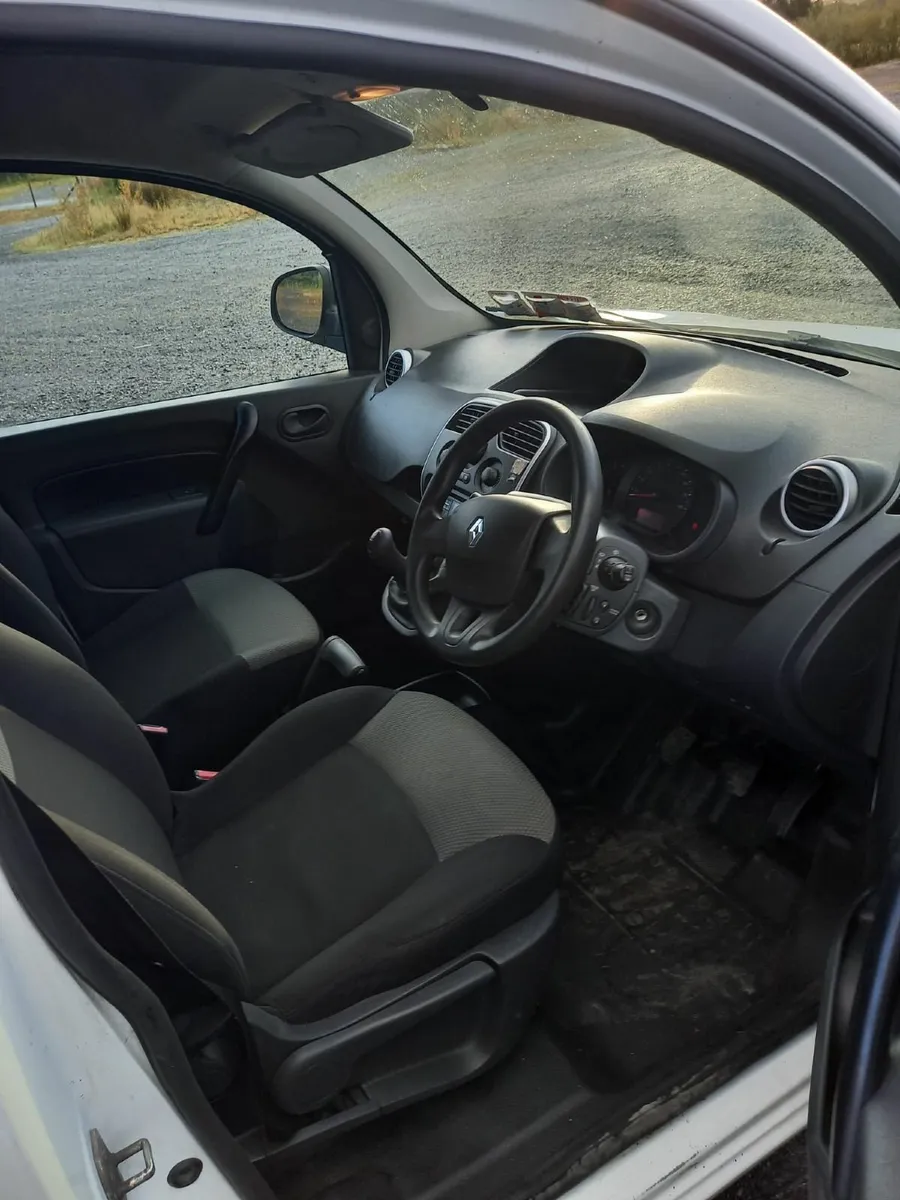 Renault Kangoo 2018 - Image 3