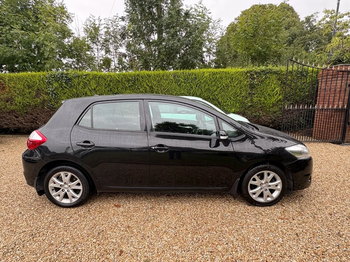 2012 Toyota Auris 1.4 diesel - Image 4
