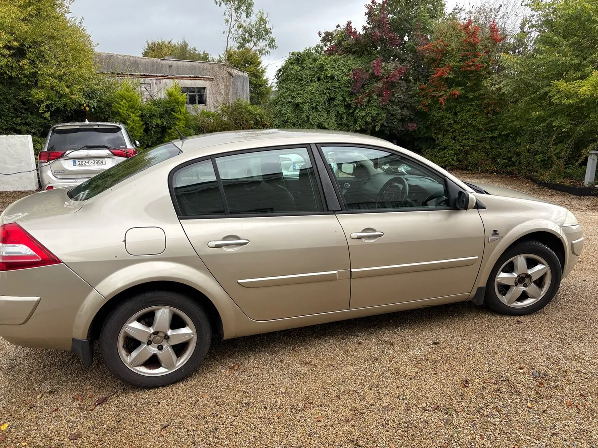 Renault megane 1.4 petrol - Image 2