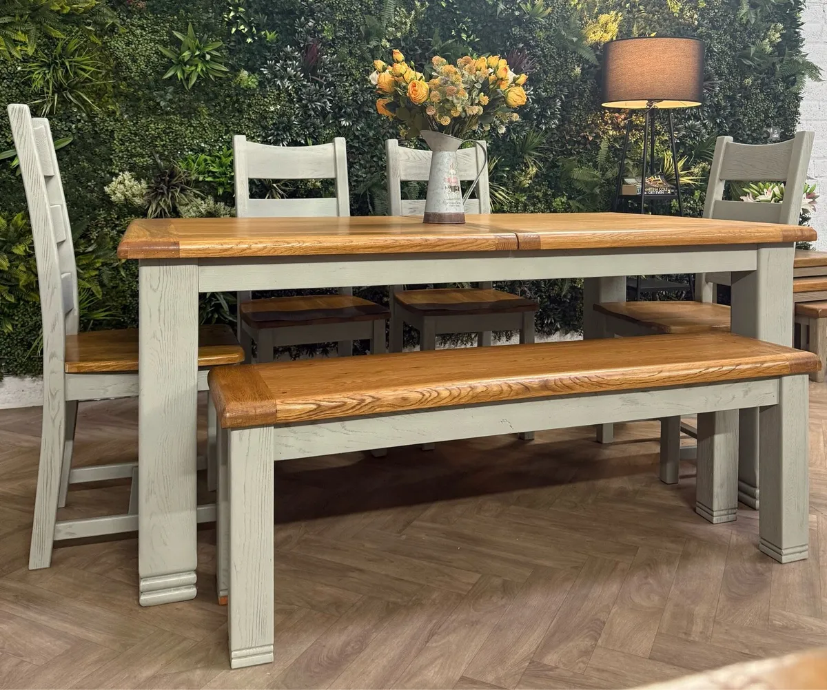 Oak kitchen table, 4 chairs & bench/dining set - Image 1