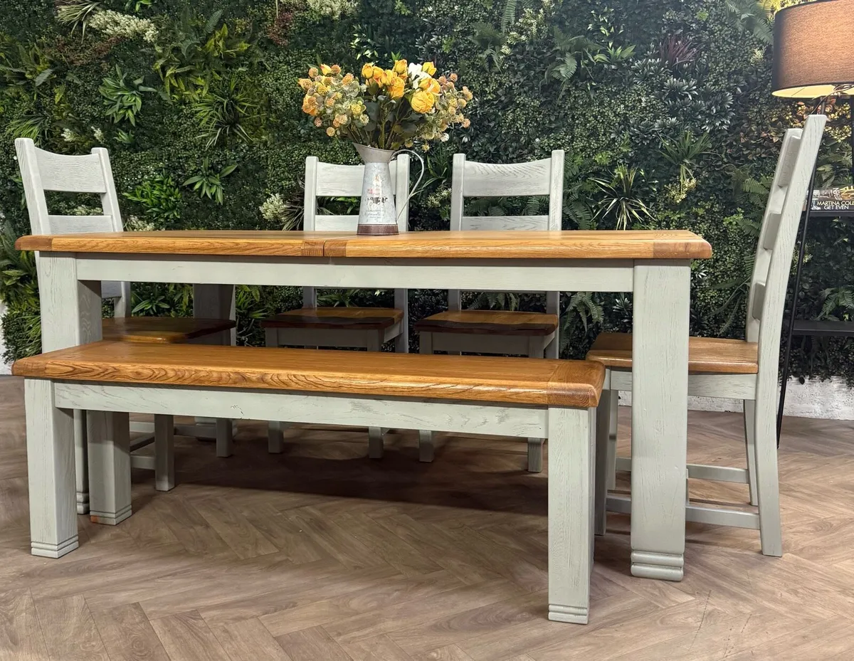Oak kitchen table, 4 chairs & bench/dining set - Image 2