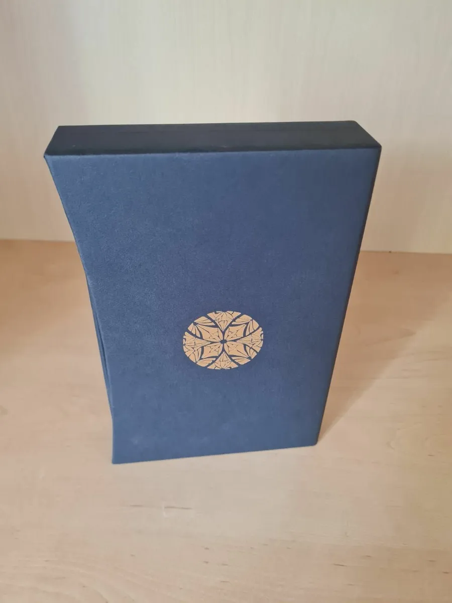 The Silmarillion (Harper Collins Deluxe Edition) - Image 3