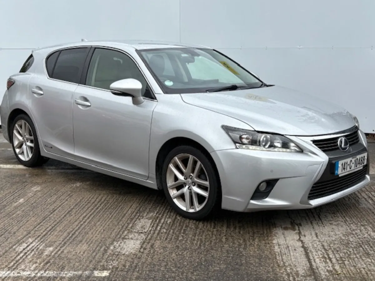 Lexus CT 2014 AUTO HYBRID - Image 1