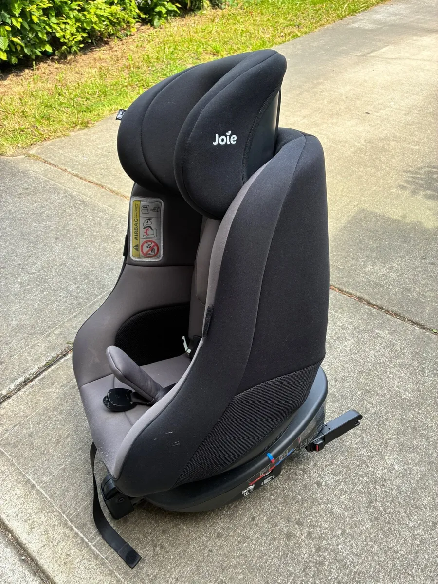 Joie 360 spin car seat - Image 2