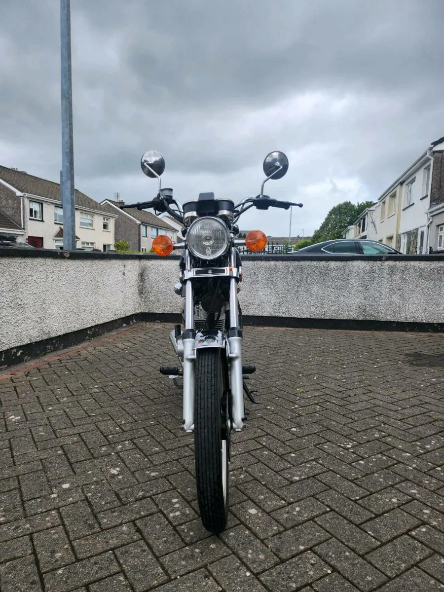 Suzuki GN125 - Image 2