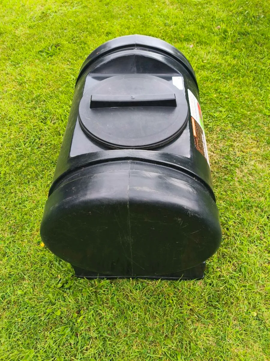 Composter - Image 2