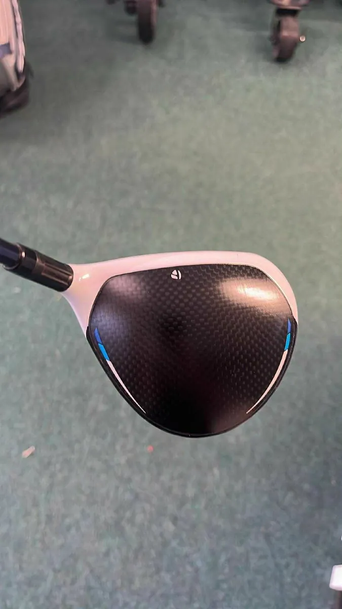 Taylormade Sim Max 2 3 wood Regular  shaft €125 - Image 3