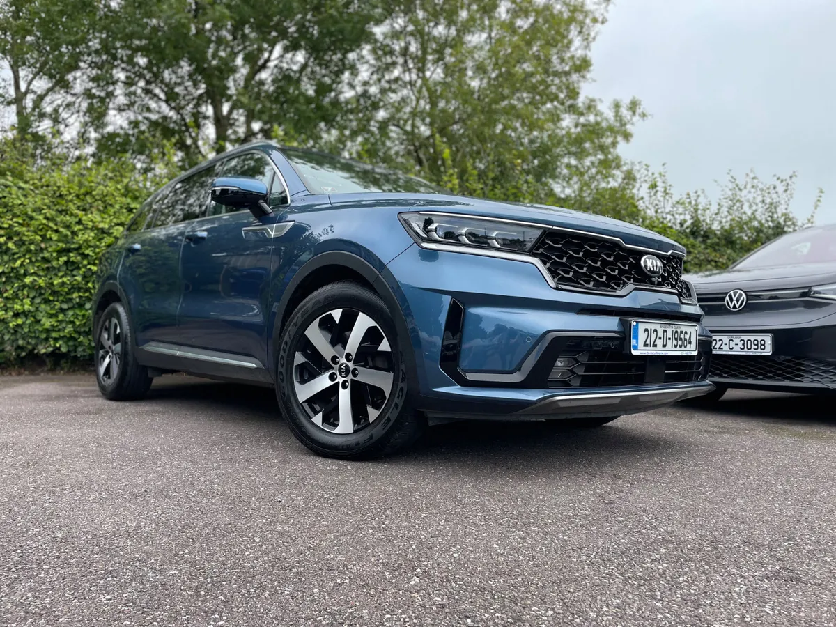 21 SORENTO K4 AUTO | HUGE SPEC | 1 OWNER - Image 4