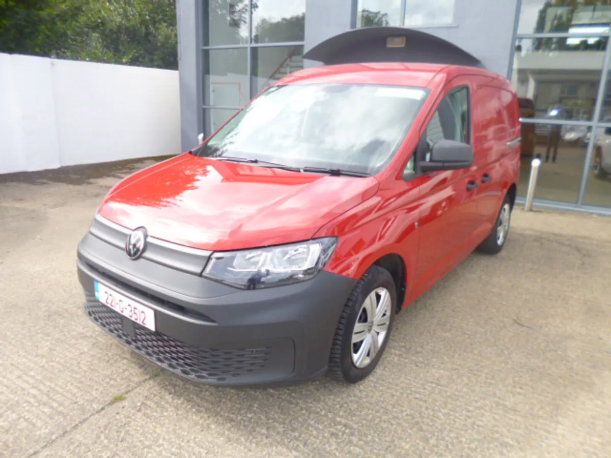 VW Caddy 2.0L Panel Van 2022 - Image 2