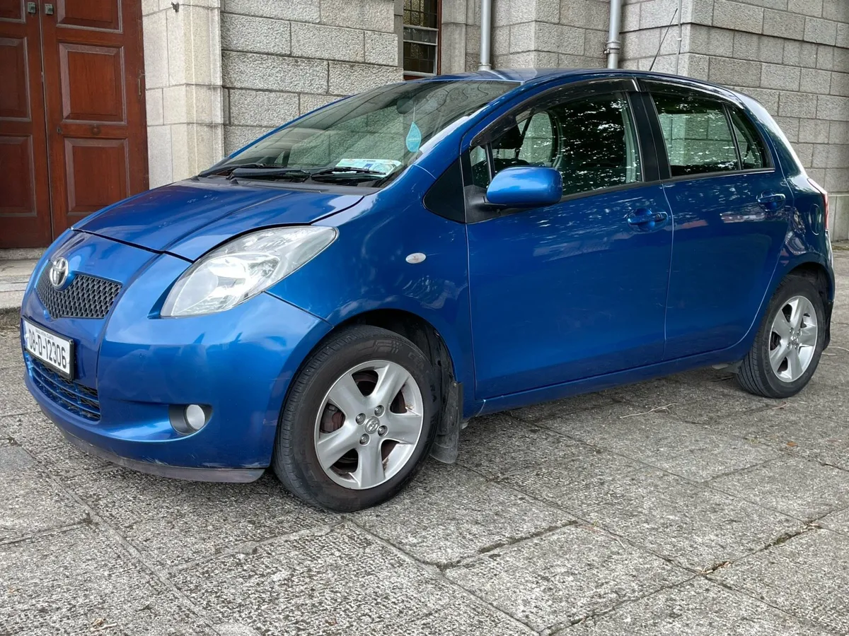 08 Toyota Yaris 1.0 SOL - Image 2