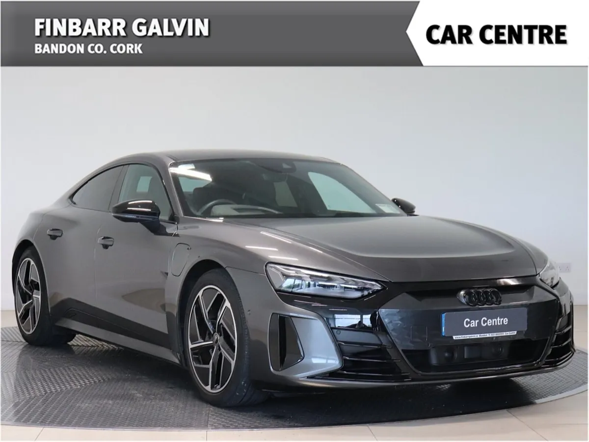 Audi E-Tron GT QUATTRO Black Pack - Image 1