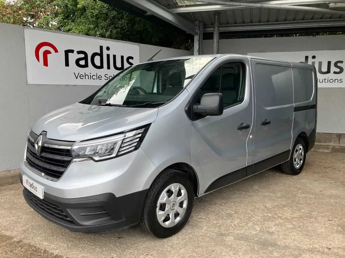 Renault Trafic 2022 - Image 1