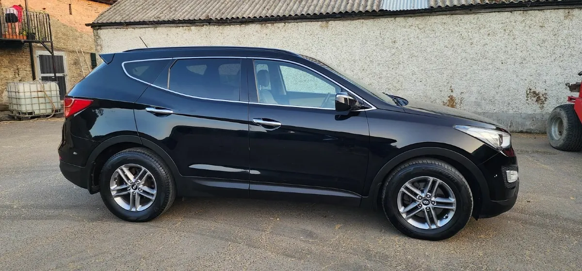 Hyundai Santa Fe 2013 - Image 4