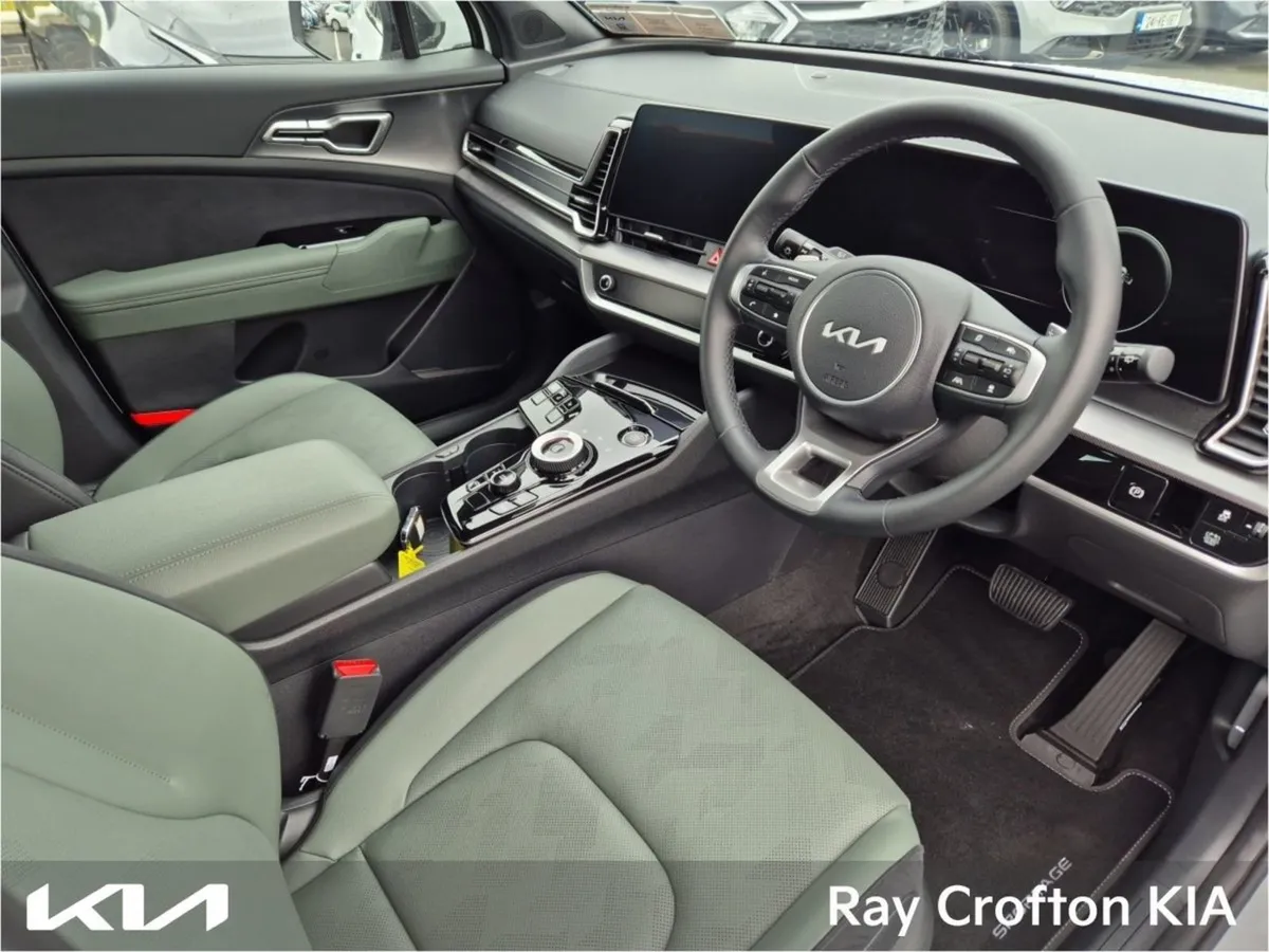 Kia Sportage Hybrid - Image 2