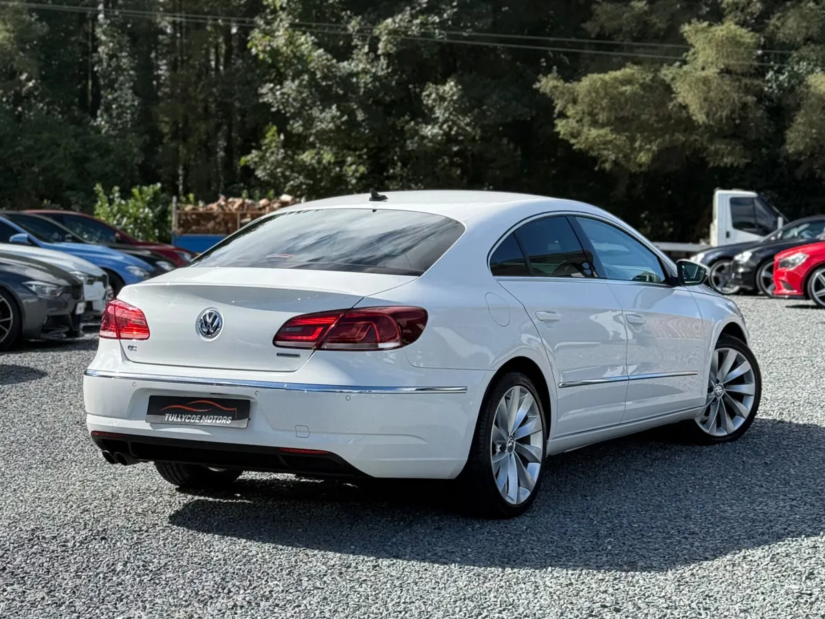 VOLKSWAGEN PASSAT CC GT - Image 4