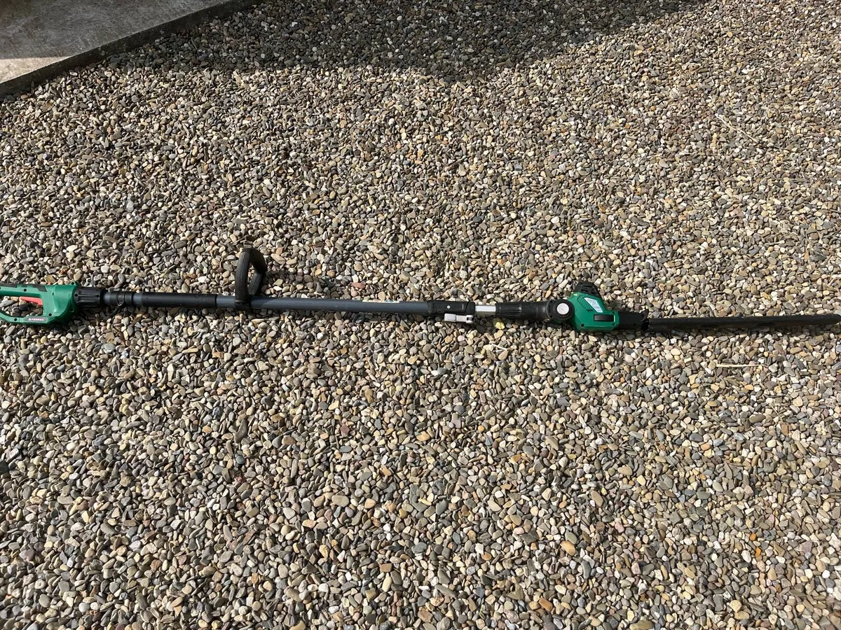 Extendible Pole Hedge trimmer cordless 20v - Image 2