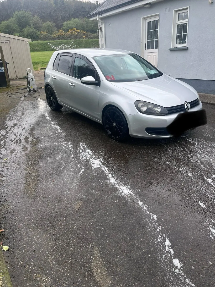 Vw golf 2010 - Image 2