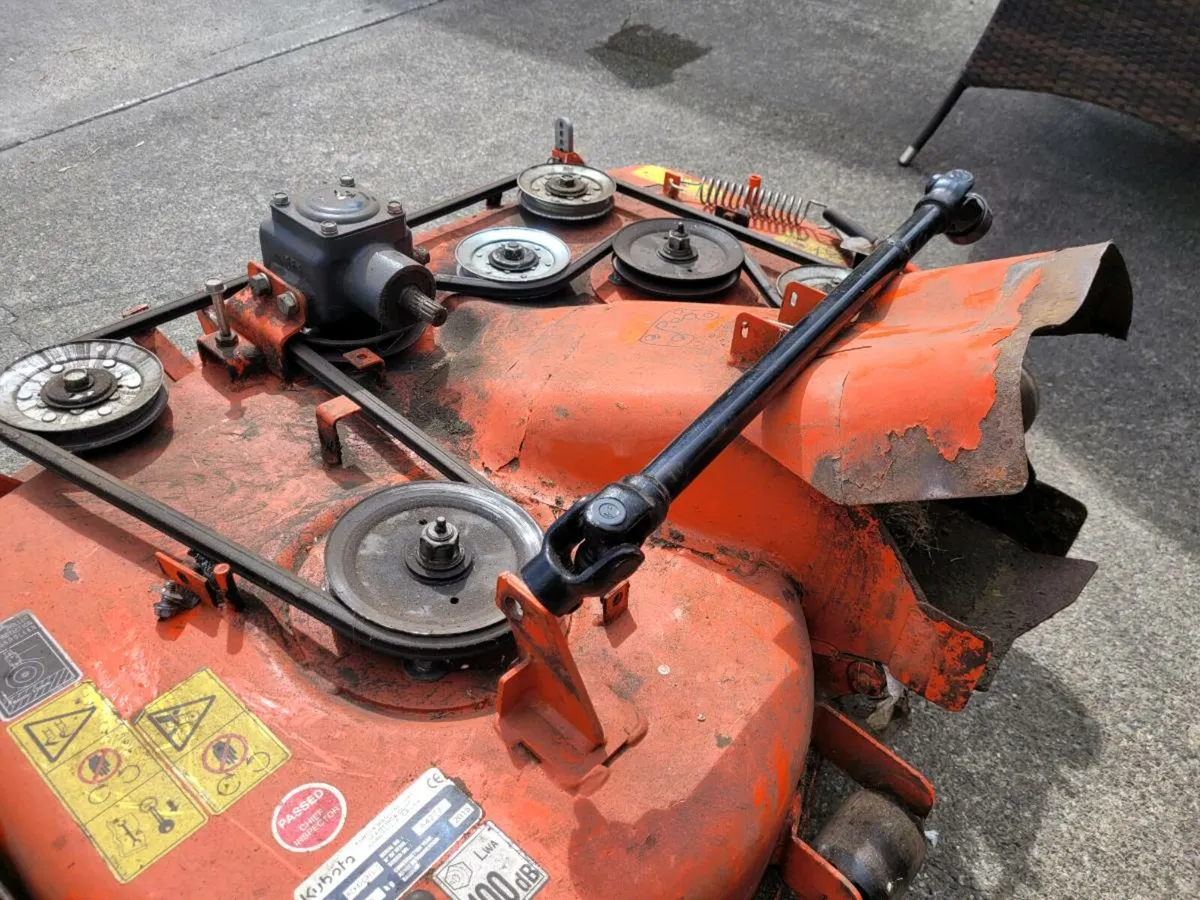 Kubota  gr1600 deck - Image 3