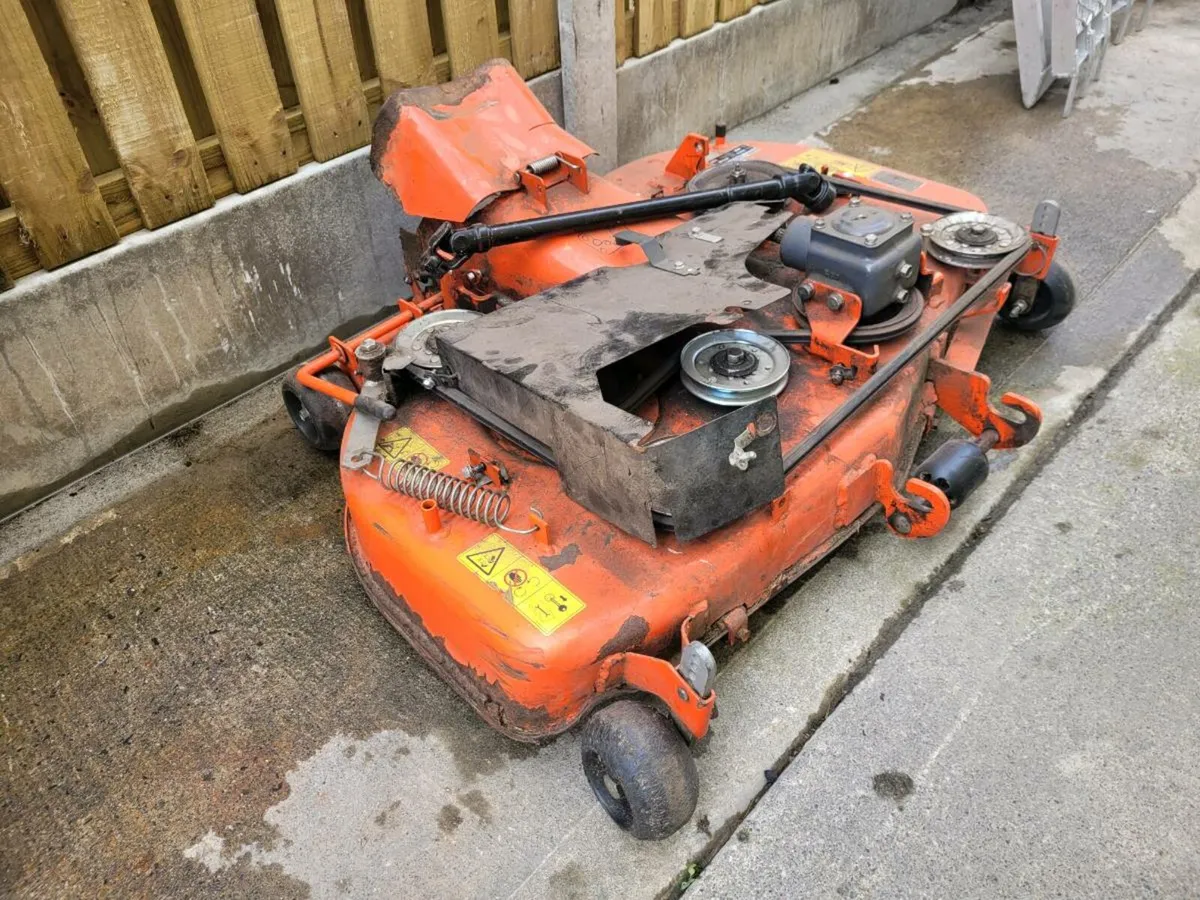 Kubota  gr1600 deck - Image 4
