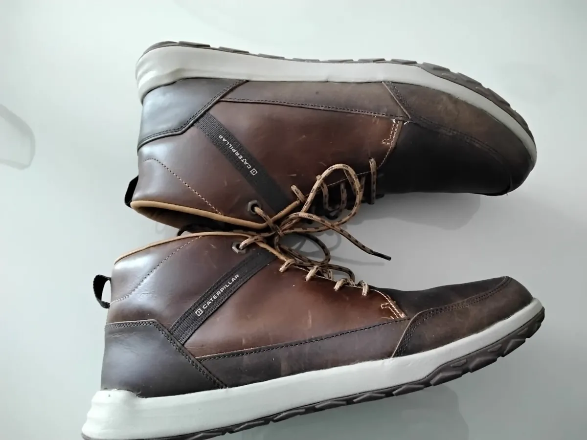 Caterpillar boots - Image 3
