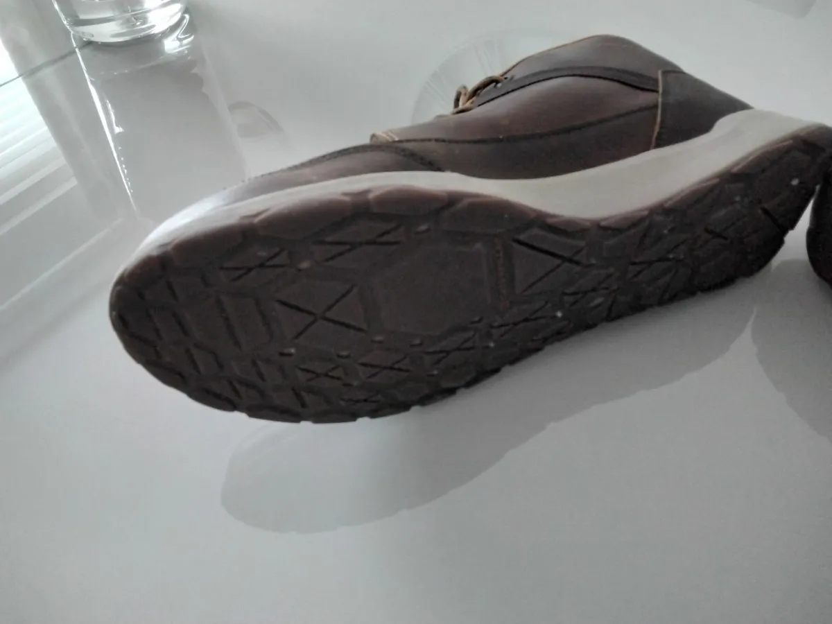 Caterpillar boots - Image 4